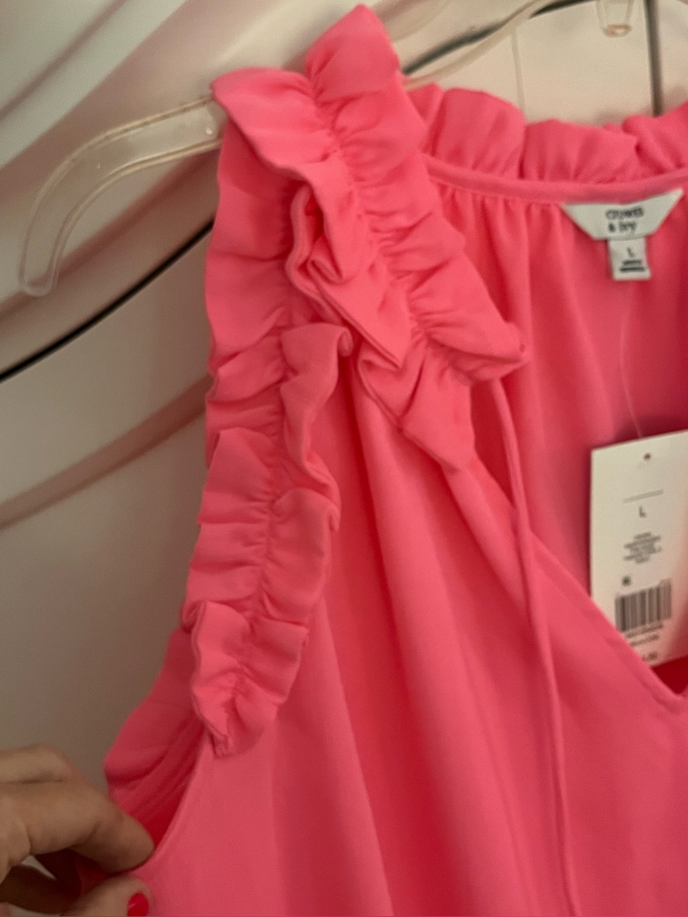 crown & ivy Vibrant Pink Ruffle Tassel Sleeveless Top NWT Large